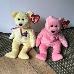 * LAST CHANCE*Set of #2 Mother & Mum Beanie Baby Bears